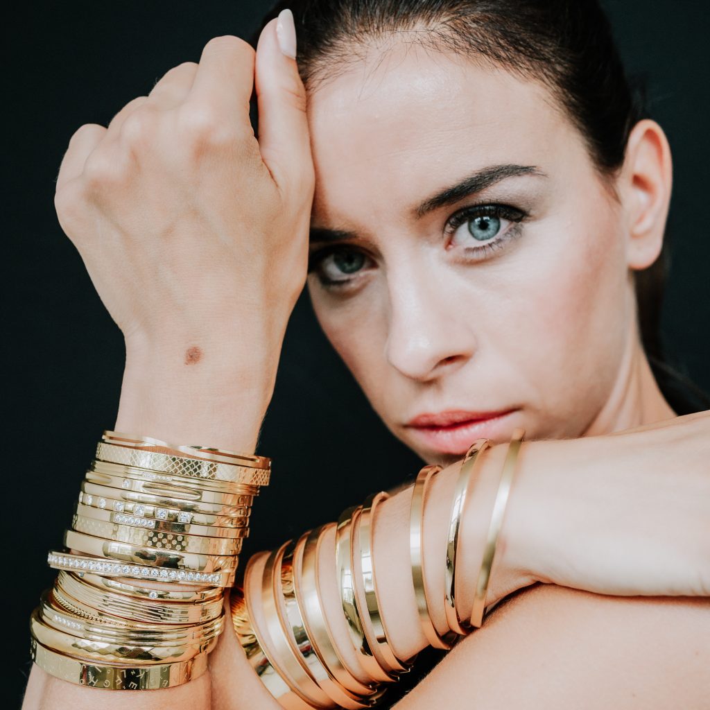 Armbanden look Glans Goud sieraden inspiratie Kalli Jewelry